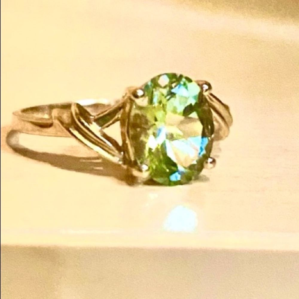 14k Gold Green Amethyst Ring